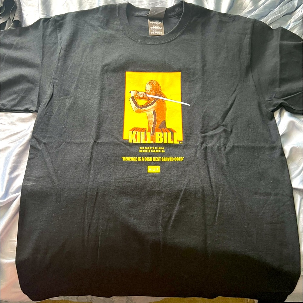 Huff Kill Bill tshirt size large great condition!